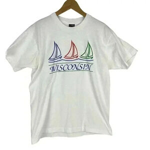 VTG Wisconsin Colorful Sailboat T-Shirt LARGE Single Stitch 100% Cotton 90s